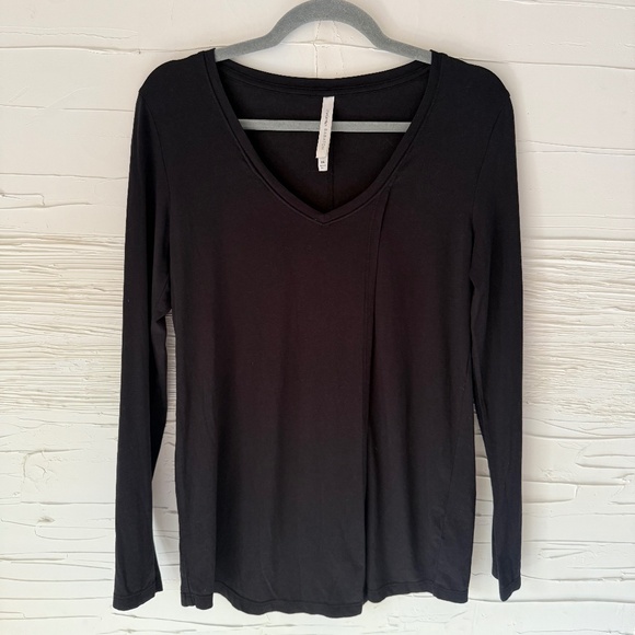 Aritzia Wilfred Black Long Sleeve Top Overlapping Top | XS/S - Picture 1 of 6